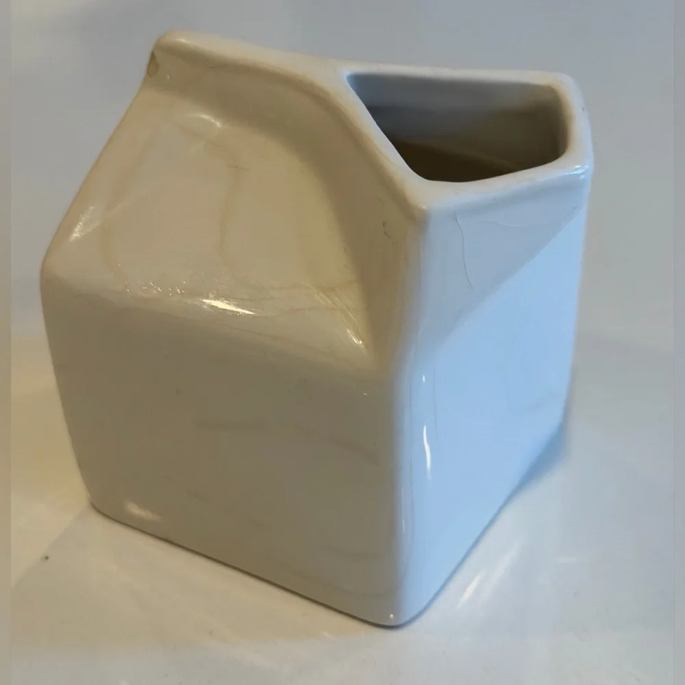 Crate & Barrel Ceramic Creamer